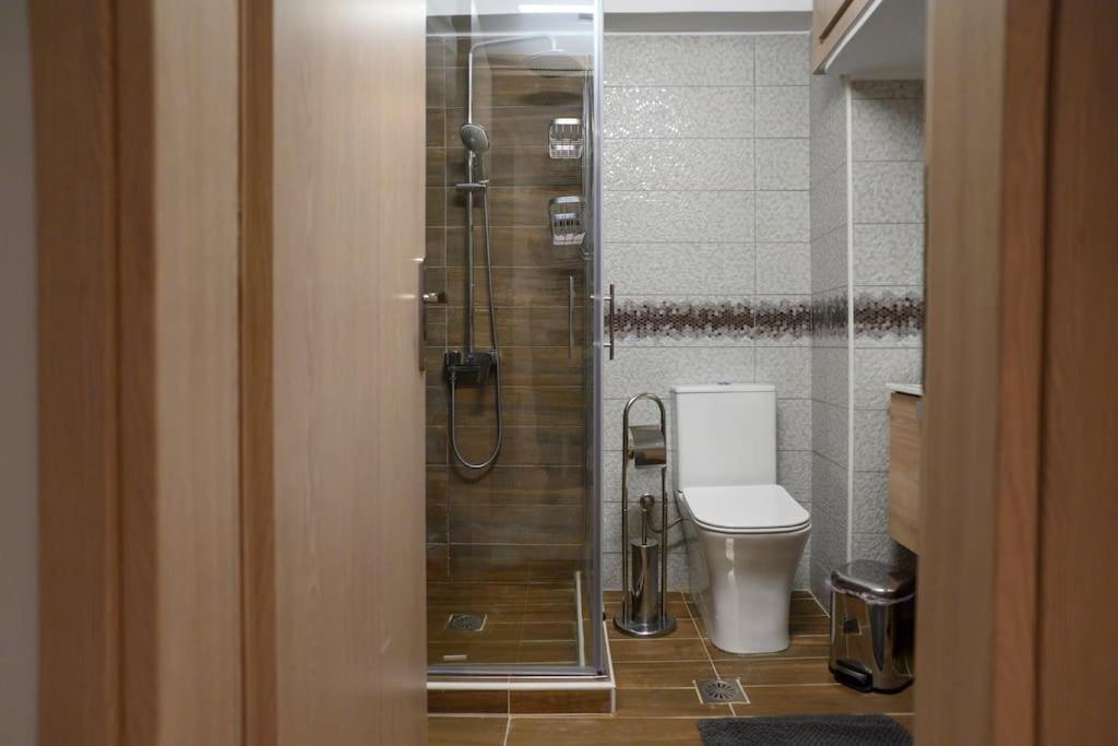 Fresh Spicy 1Bd Amusement Arcade Apartment Athens Luaran gambar