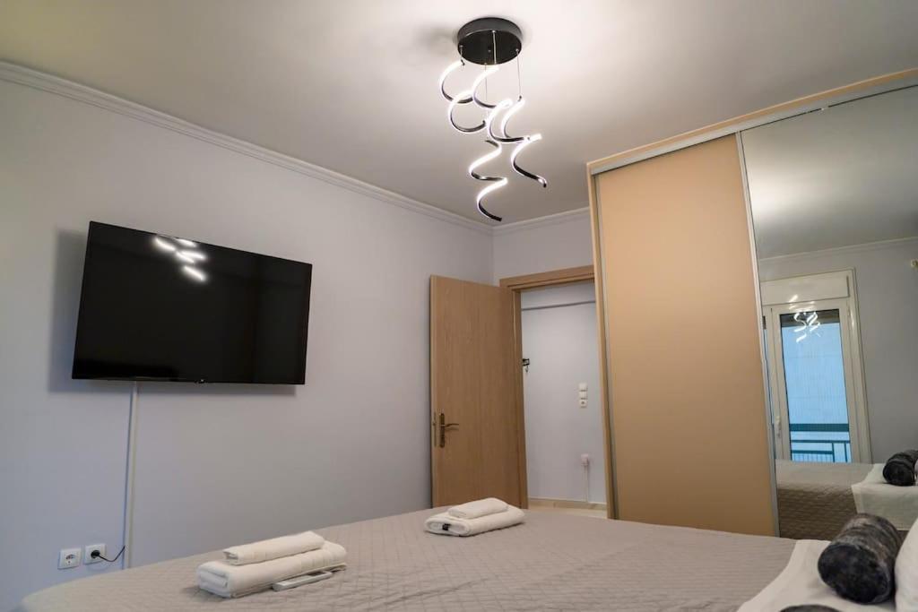 Fresh Spicy 1Bd Amusement Arcade Apartment Athens Luaran gambar