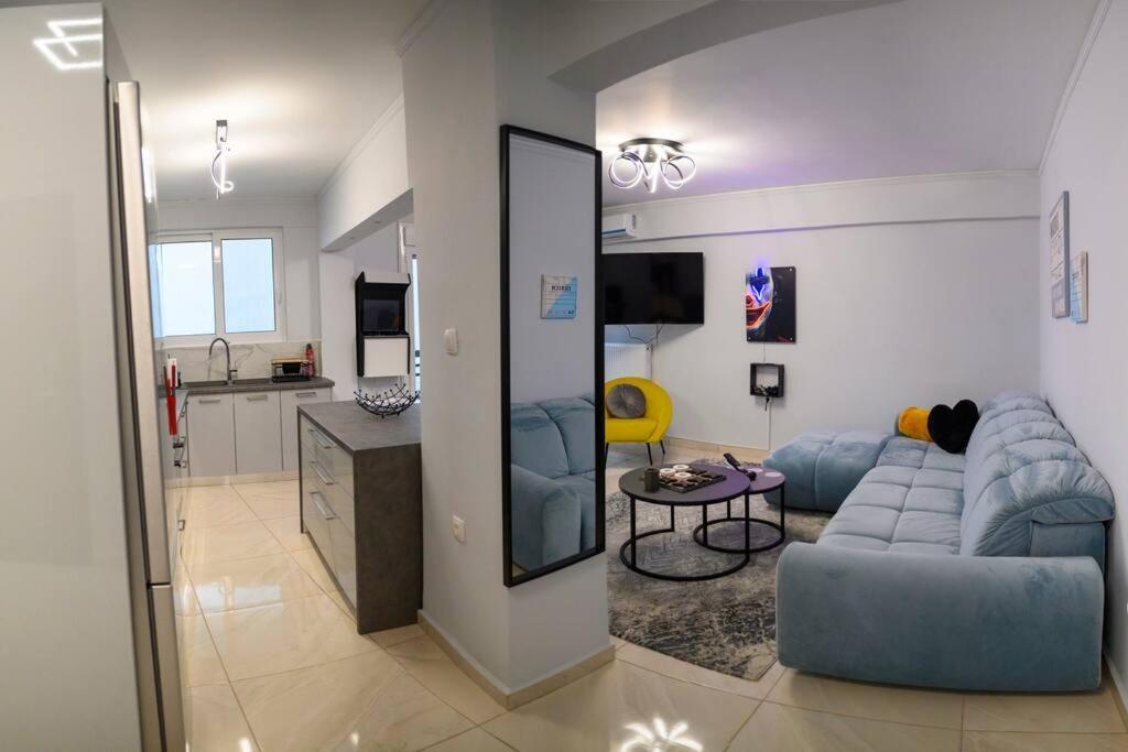 Fresh Spicy 1Bd Amusement Arcade Apartment Athens Luaran gambar