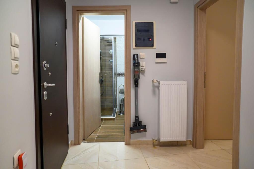 Fresh Spicy 1Bd Amusement Arcade Apartment Athens Luaran gambar
