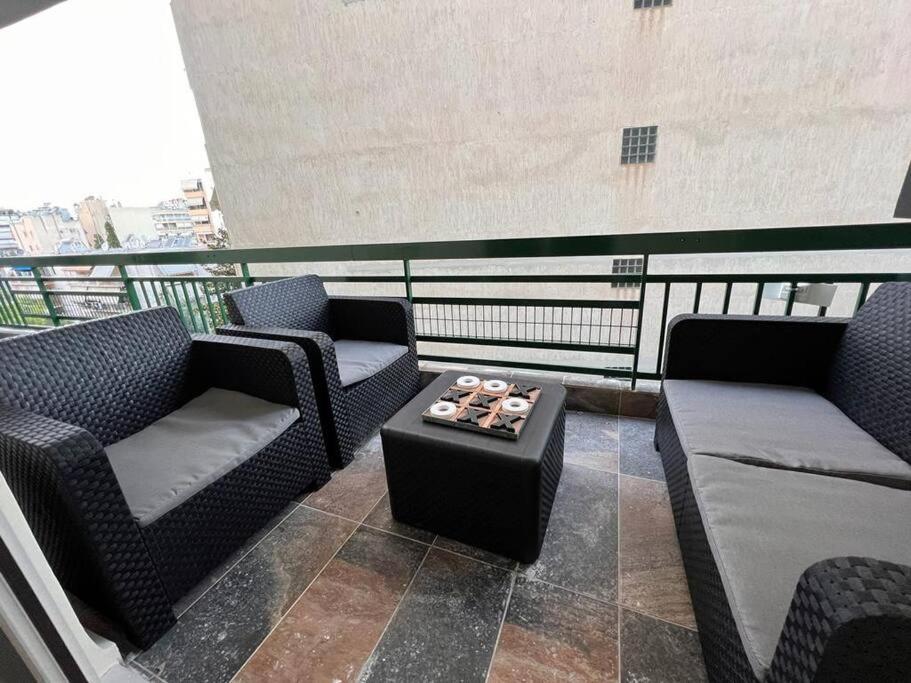 Fresh Spicy 1Bd Amusement Arcade Apartment Athens Luaran gambar